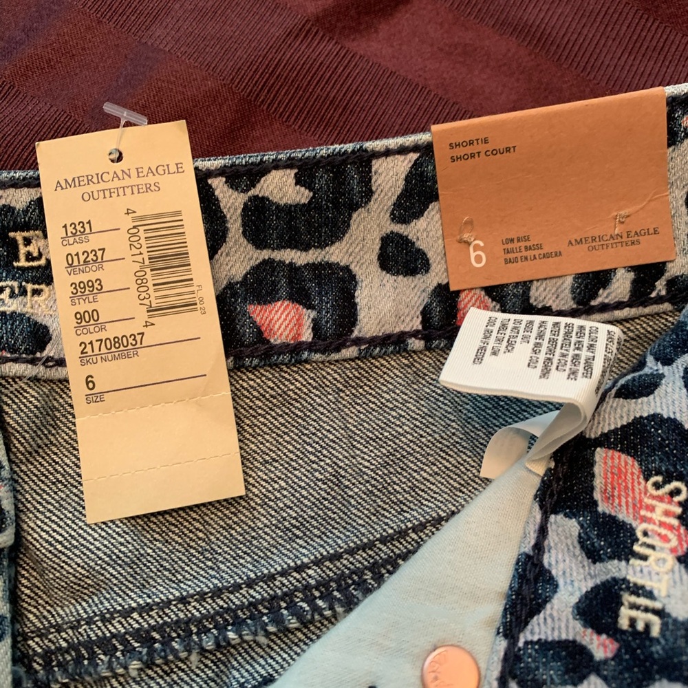 AE shorts
